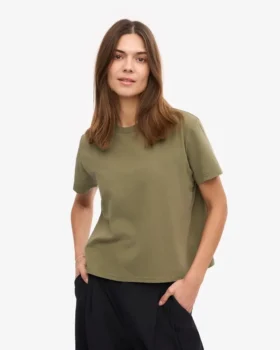 Camiseta corta holgada orgánica – Verde oliva apagado