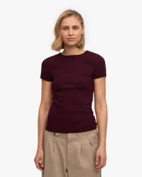 Camiseta de punto elástico orgánica – Rojo sangre