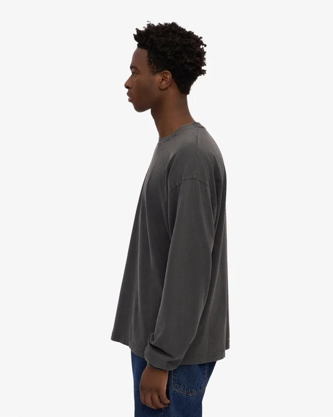 Camiseta orgánica de manga larga oversize - Negro descolorido