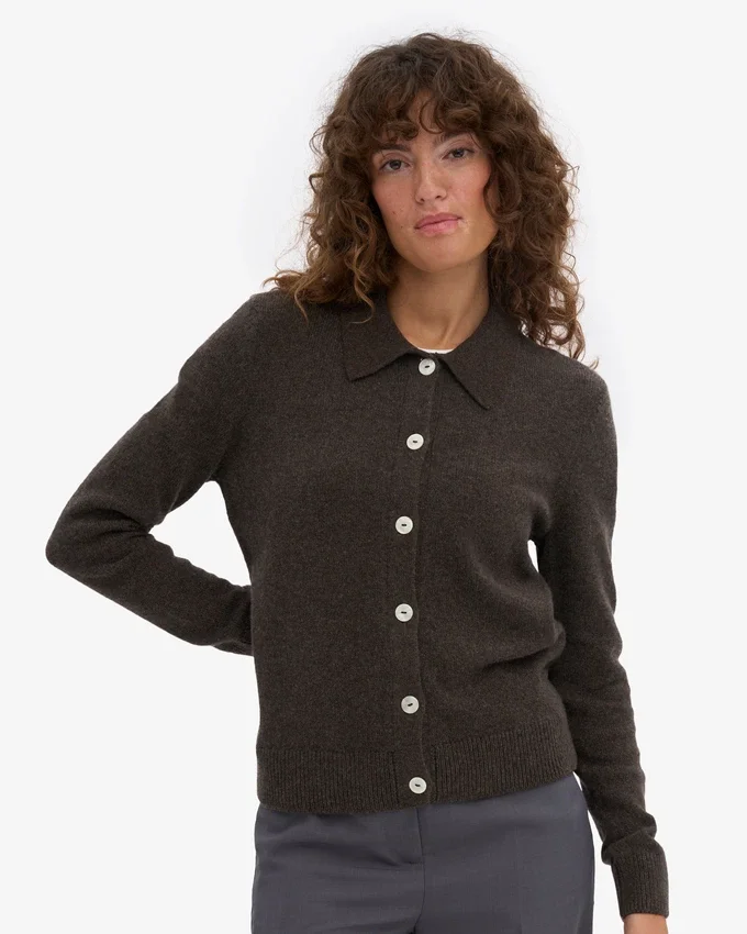 Cárdigan de lana merina con cuello para mujer - Marrón café