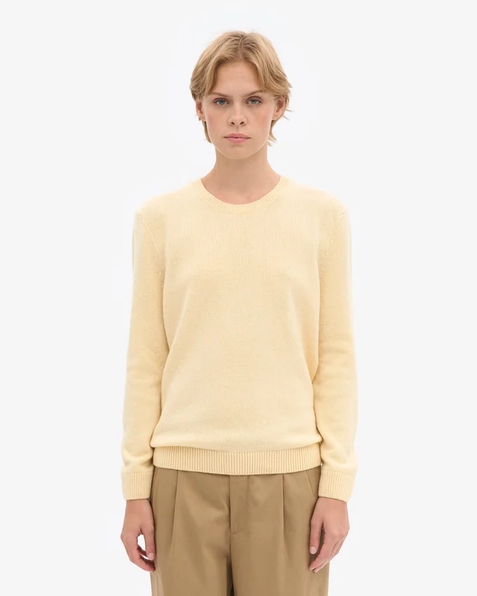 Jersey clásico de cuello redondo de lana merina para mujer - Amarillo suave