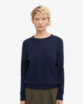 Jersey de cuello redondo de lana merina ligera para mujer – Azul marino