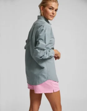 Pantalones cortos de chándal orgánicos para mujer – Gris nublado