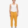 Pantalones de chándal orgánicos - Amarillo quemado